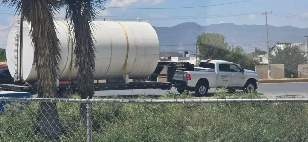 Transporte de tanque industrial