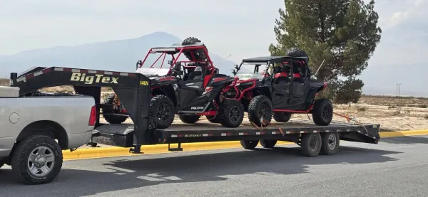 Transporte de UTVs Polaris RZR